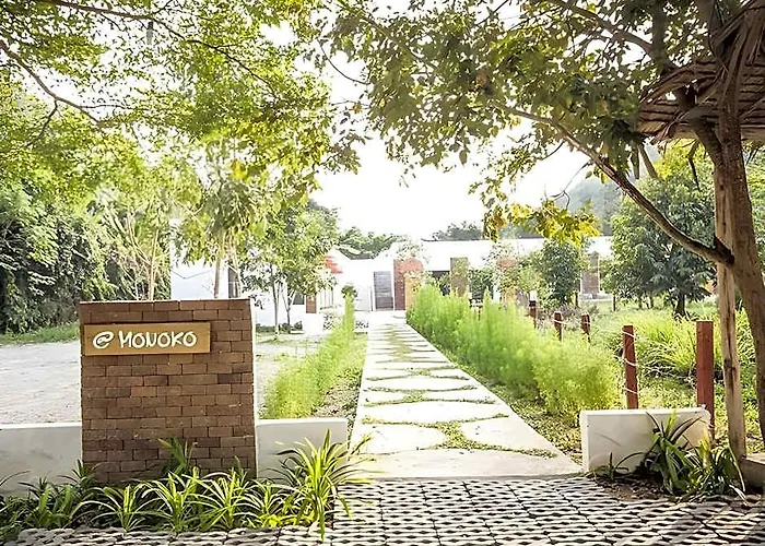 Porploen Hip At Suanphung โรงแรม 3*