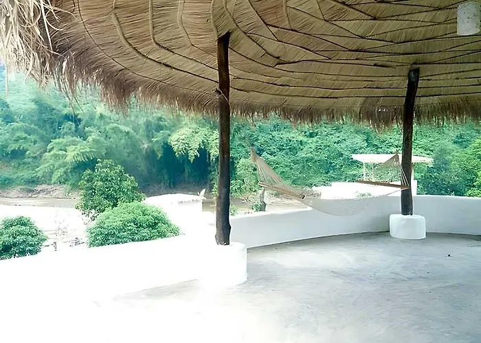 โรงแรม Porploen Hip At Suanphung Ratchaburi
