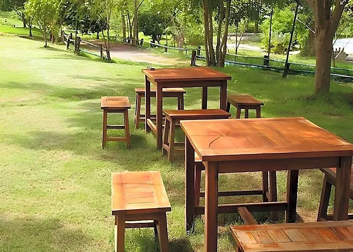 Porploen Hip At Suanphung โรงแรม 3*